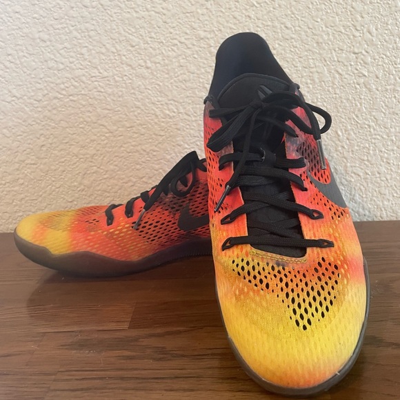 Nike Other - Nice x Kobe 11 Sunsets